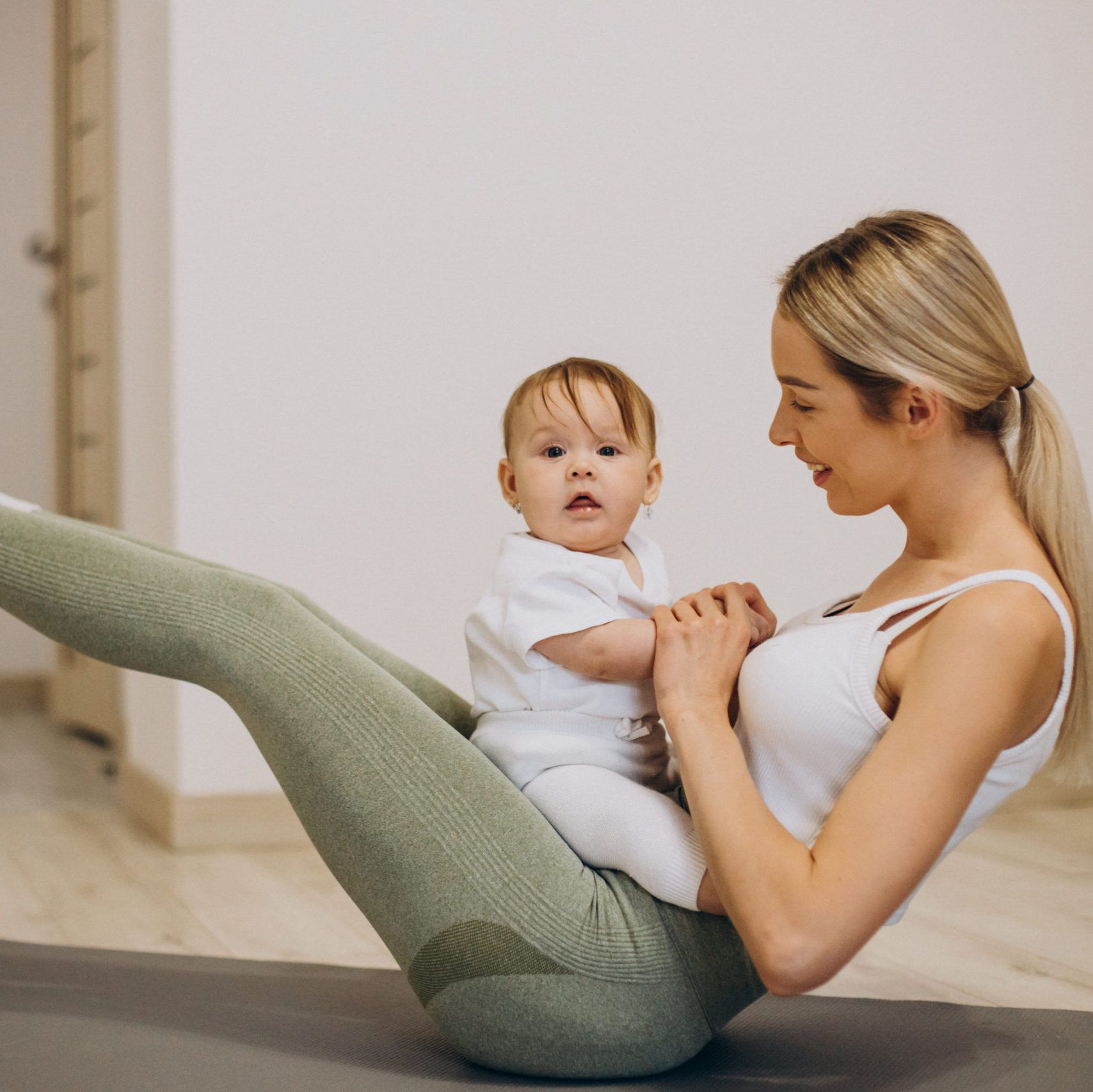 Prenatal/Postnatal Yoga - Hypnotic Yoga